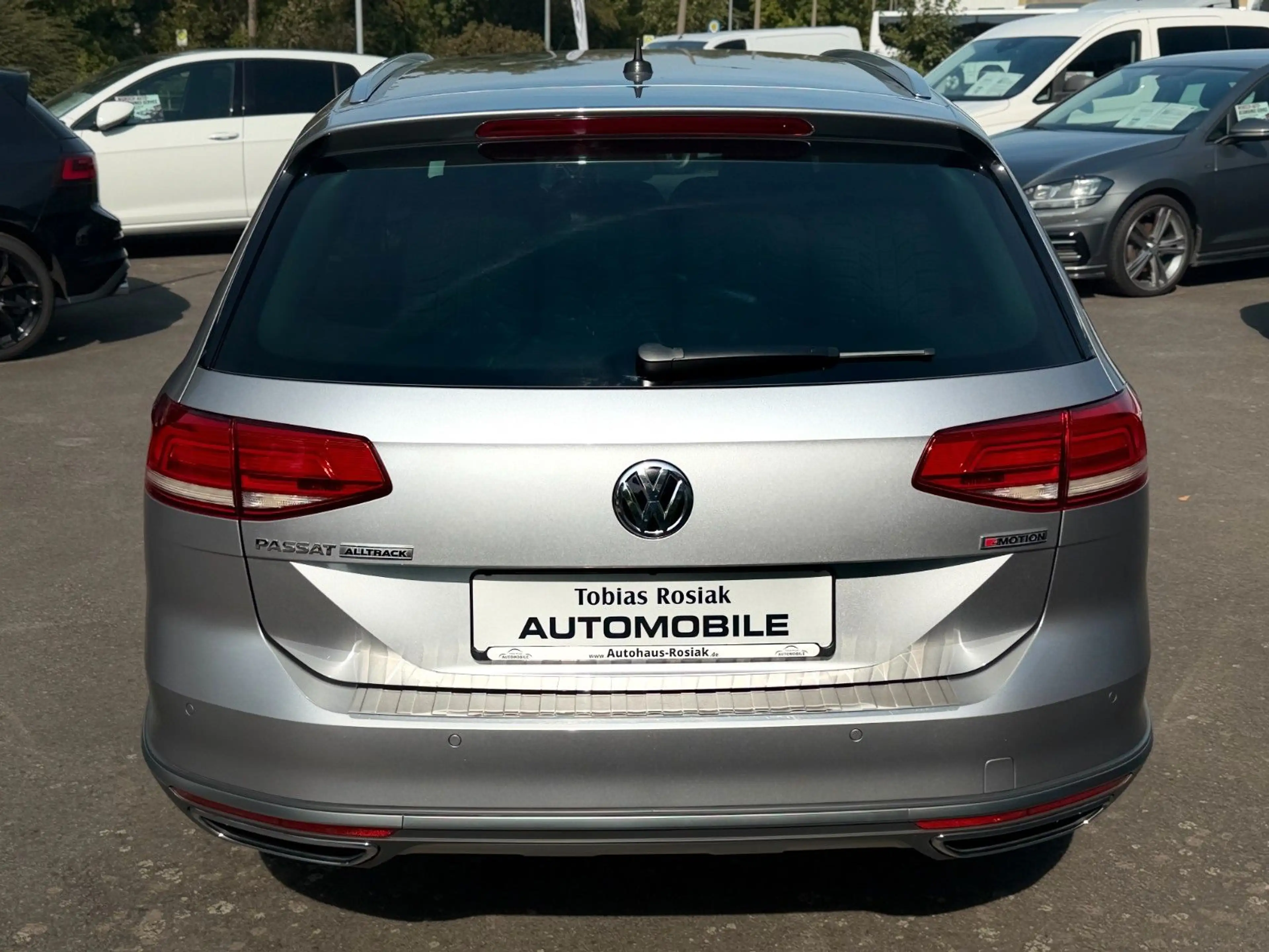 Volkswagen Passat Alltrack *LED*360Grad*4WD*ACC*PDC* — photo 10
