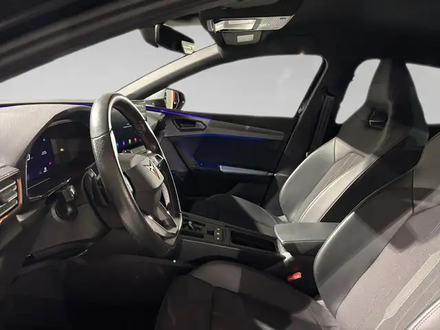 Seat Leon view 3