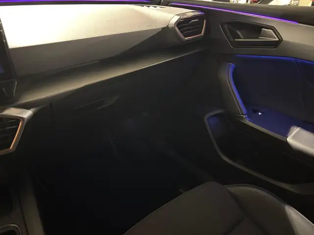 Seat Leon view 8