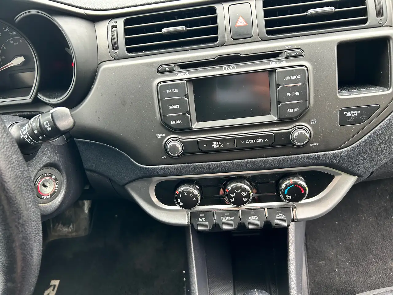 Kia Rio photo Kia Rio