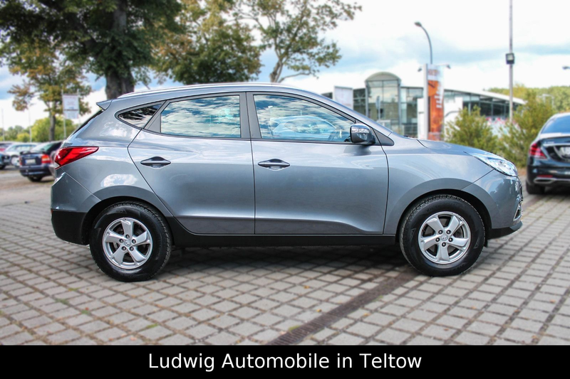 Hyundai iX35 5 Star Silver Edition 2WD PDC*Klimaa — photo 4