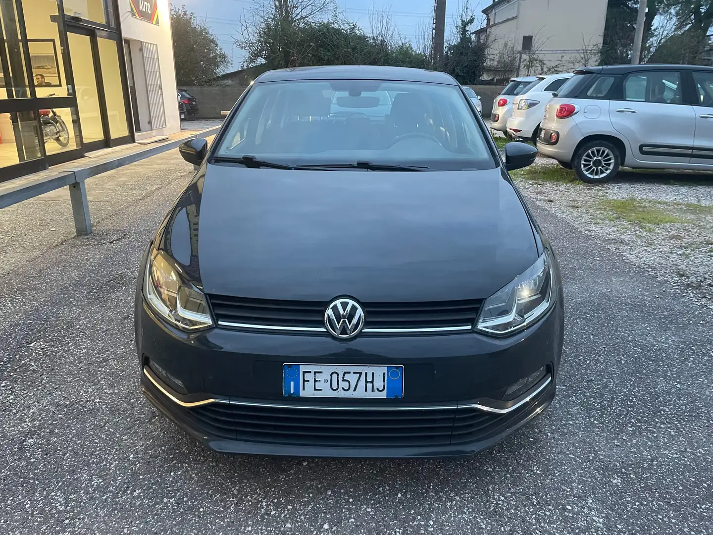 Volkswagen Polo Polo V 5p 1.4 tdi Comfortline 90cv X NEOPATENTATI Grigio - 2