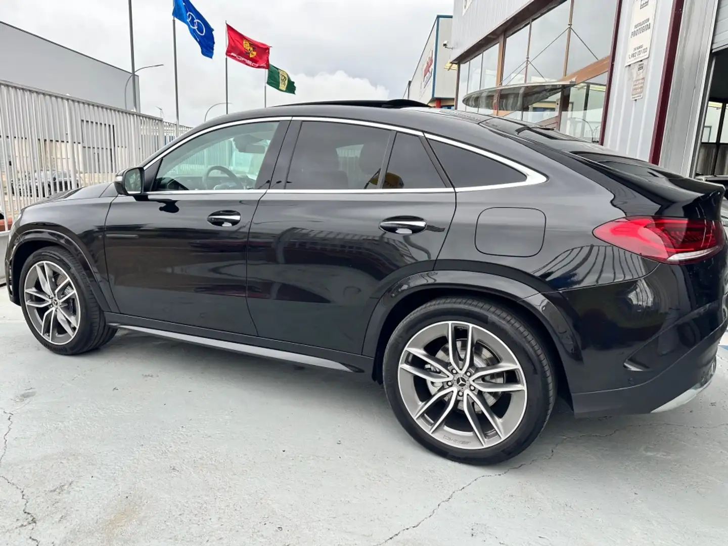 Mercedes-Benz GLE 350 Coupé 350de 4Matic Aut. Noir - 1