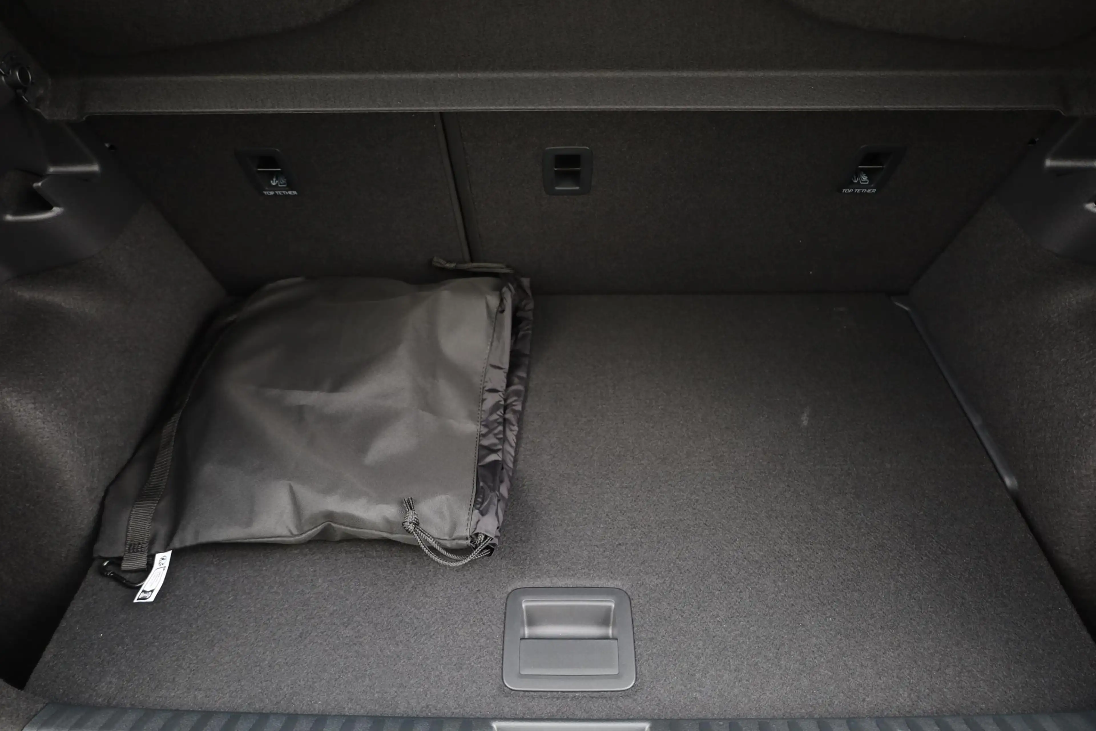 CUPRA Raval Business First Edition 56 kWh 211PK / 155kW, Apple — photo 34