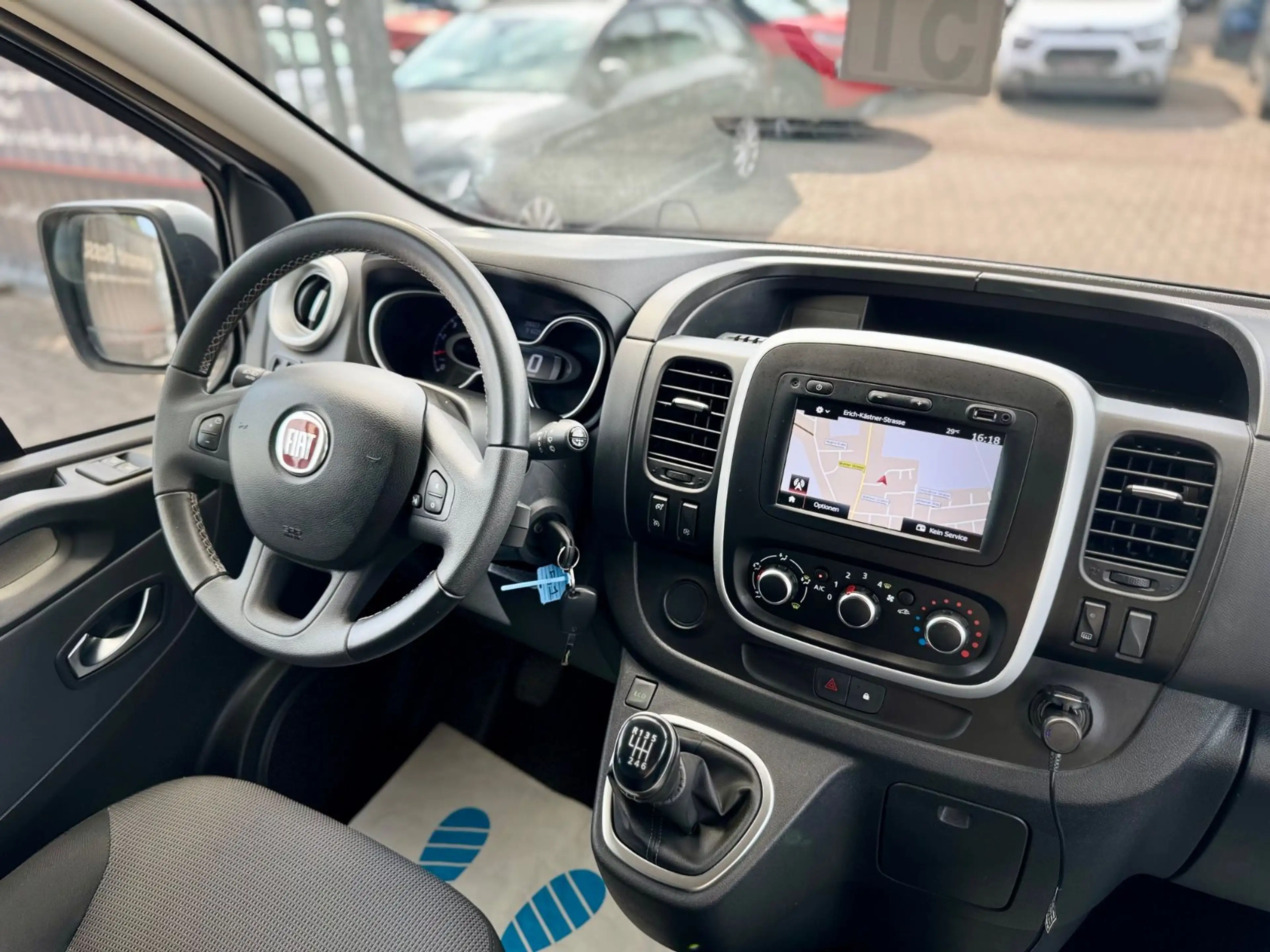 Fiat Talento Kombi L1H1 1,0t Family 9Sitzer Navi+RKam — photo 14