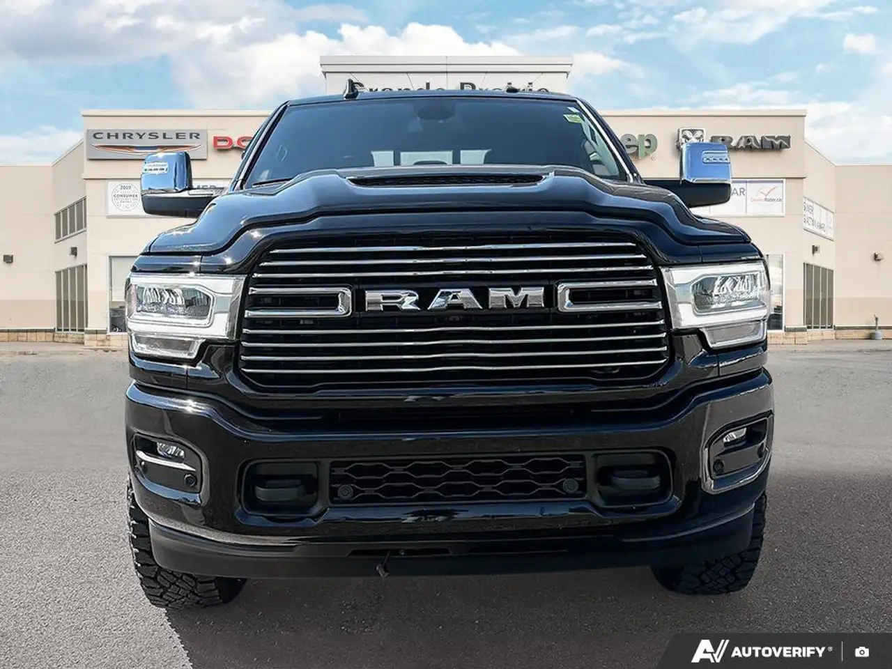 RAM 3500 снимка RAM 3500