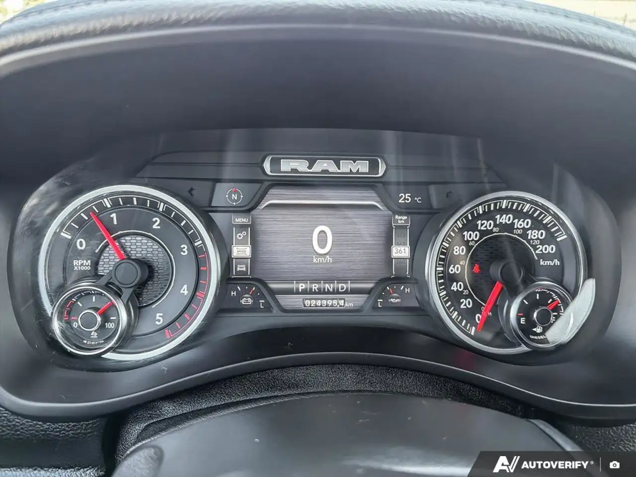 RAM 3500 снимка RAM 3500