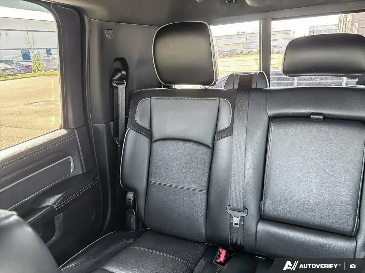 RAM 3500 снимка RAM 3500