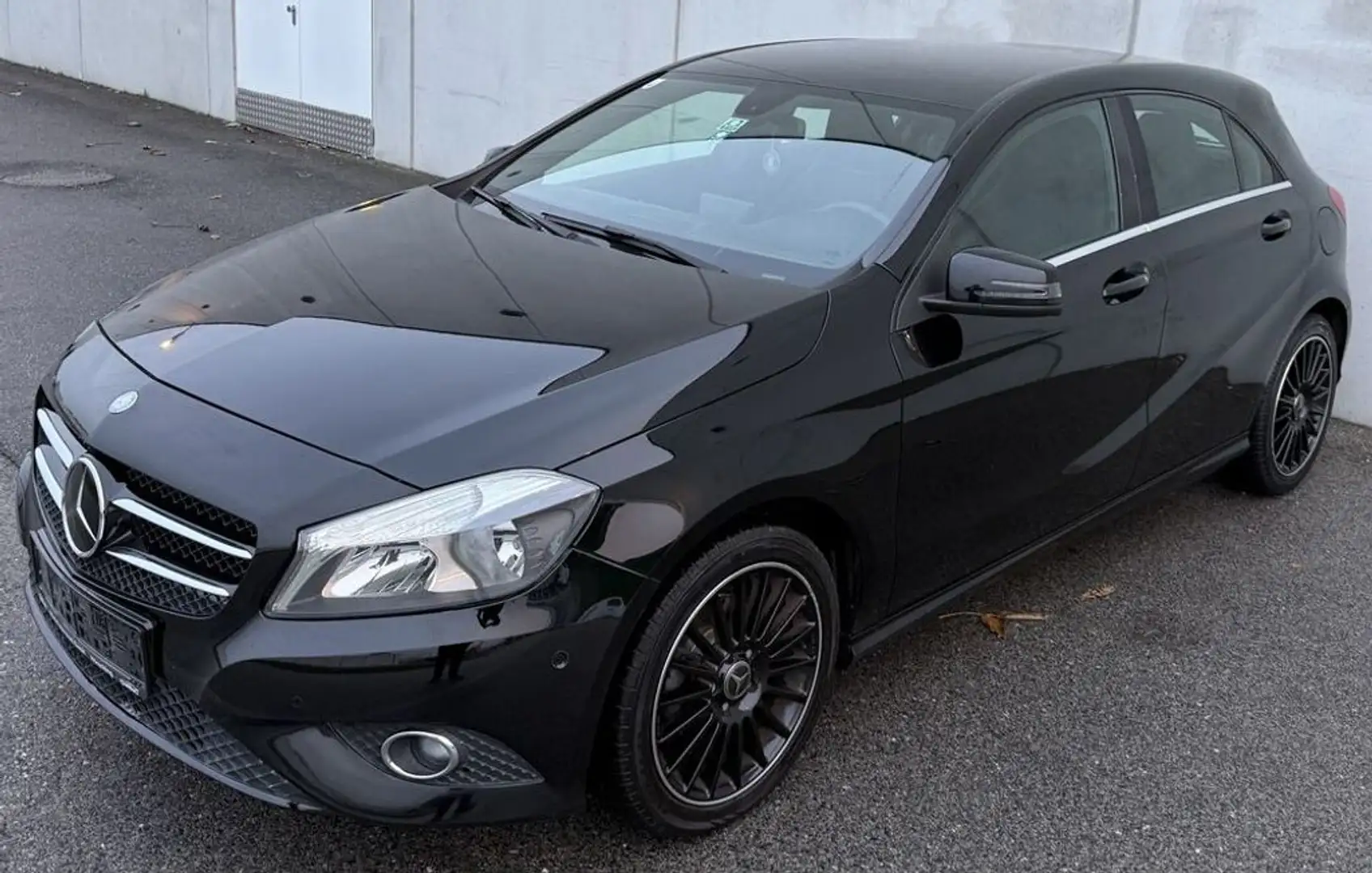Mercedes-Benz A 180 CDI BlueEfficiency Schwarz - 2