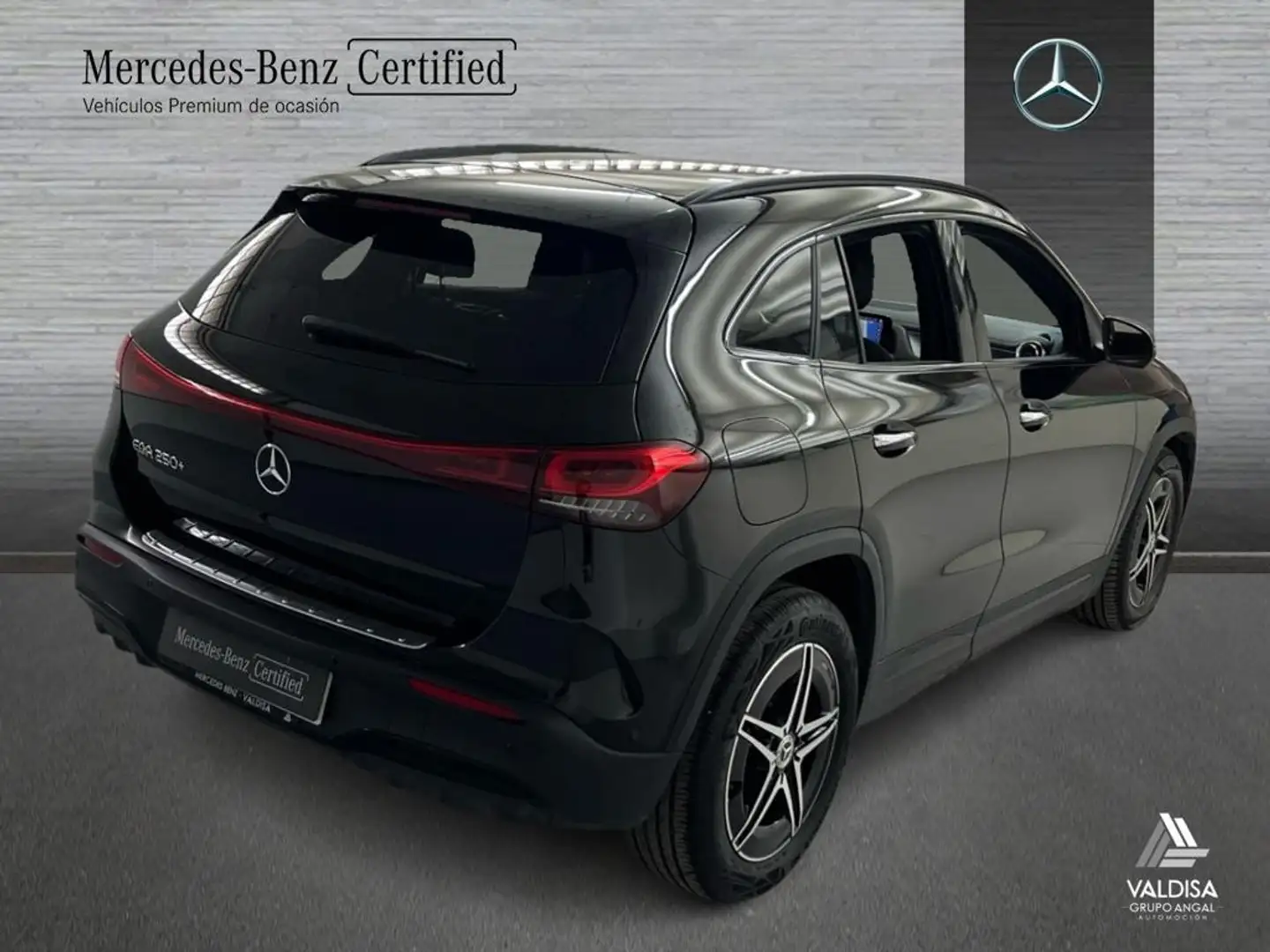 Mercedes-Benz EQA 250+ + AMG Line - 2