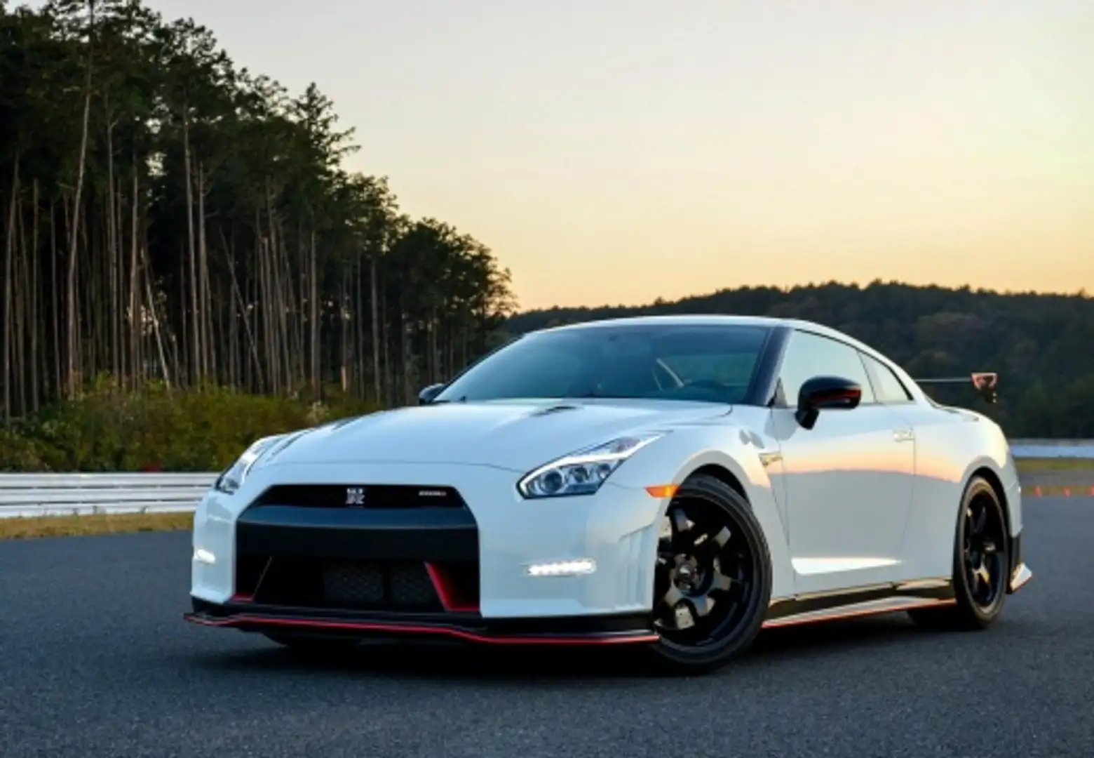 Nissan GT-R 3.8  Black edition Rosso - 1