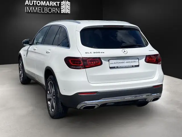 Mercedes-Benz GLC view 6