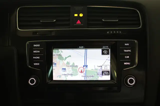 Volkswagen Golf view 15