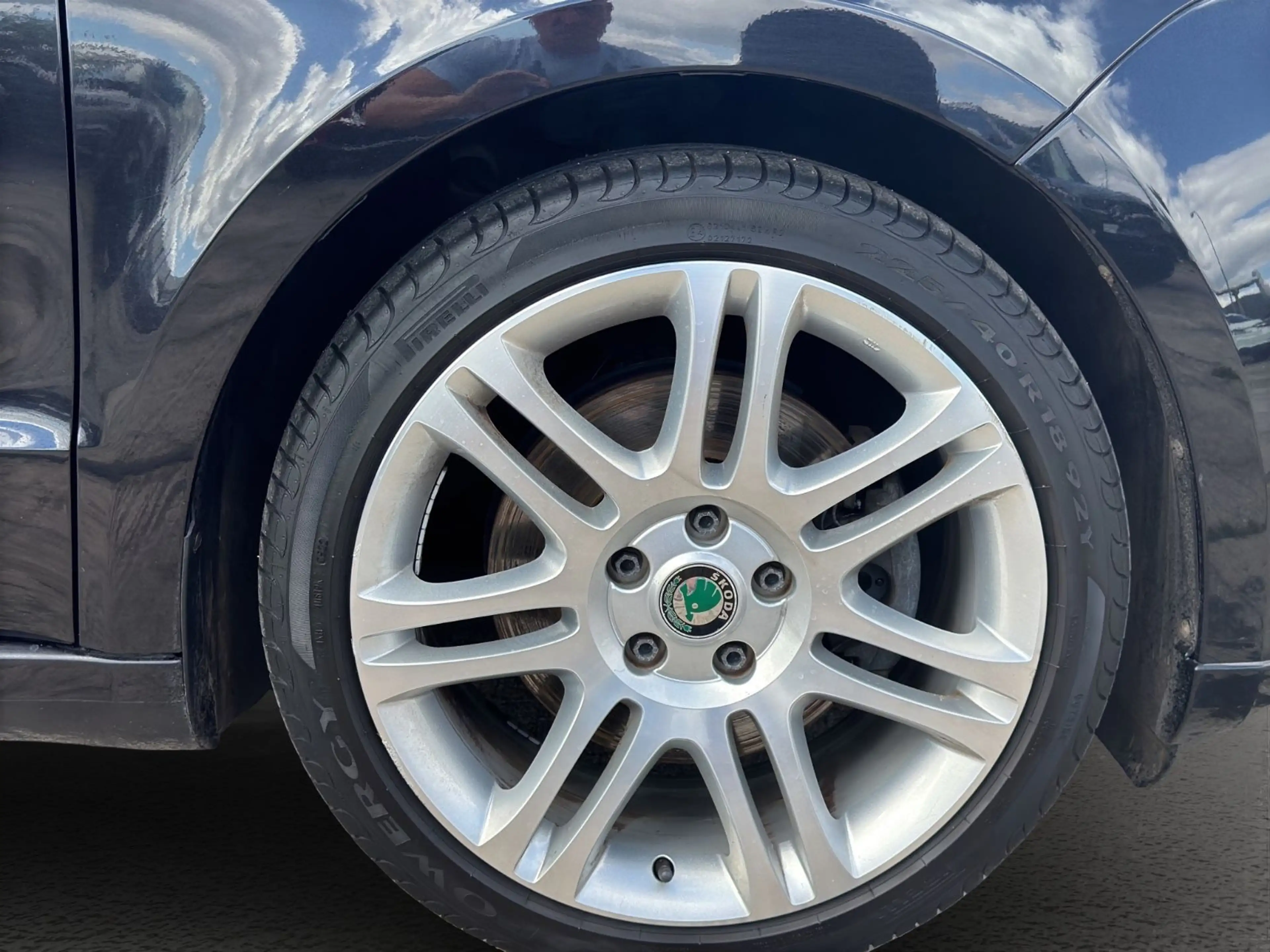 Skoda Superb Combi Ambition*Automatik*Bi-Xenon*PDC — photo 10