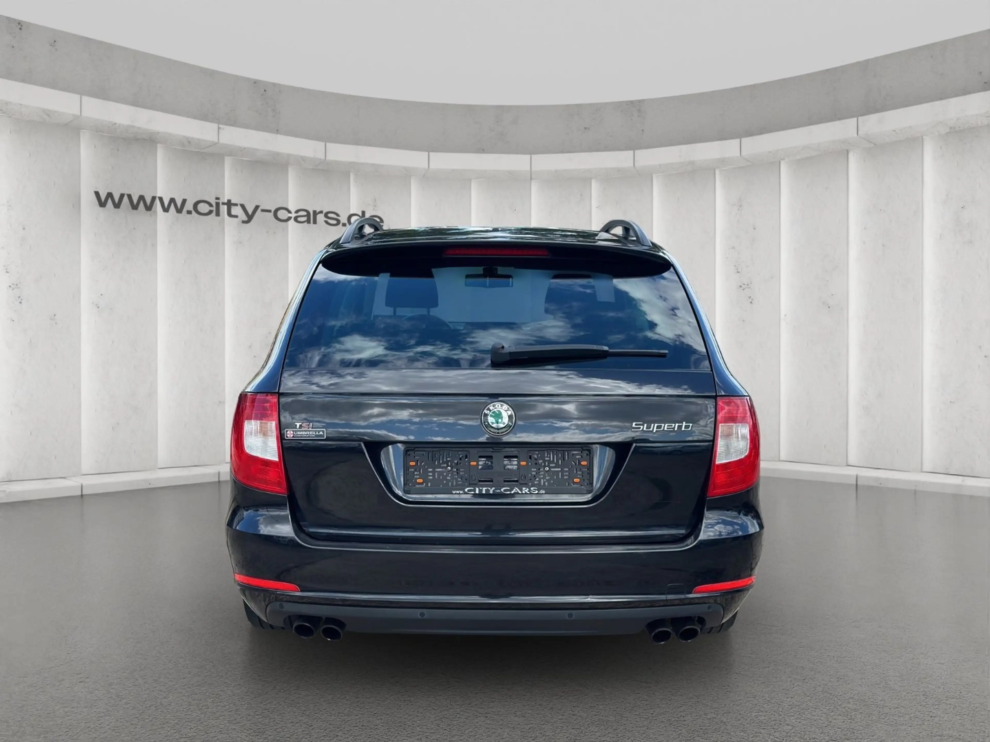Skoda Superb Combi Ambition*Automatik*Bi-Xenon*PDC — photo 5