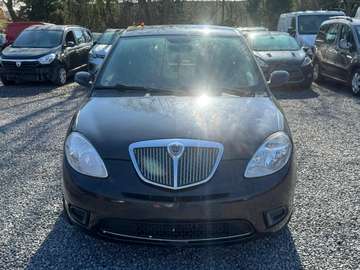 Ypsilon 1.4i Sport DFN marchand ou export