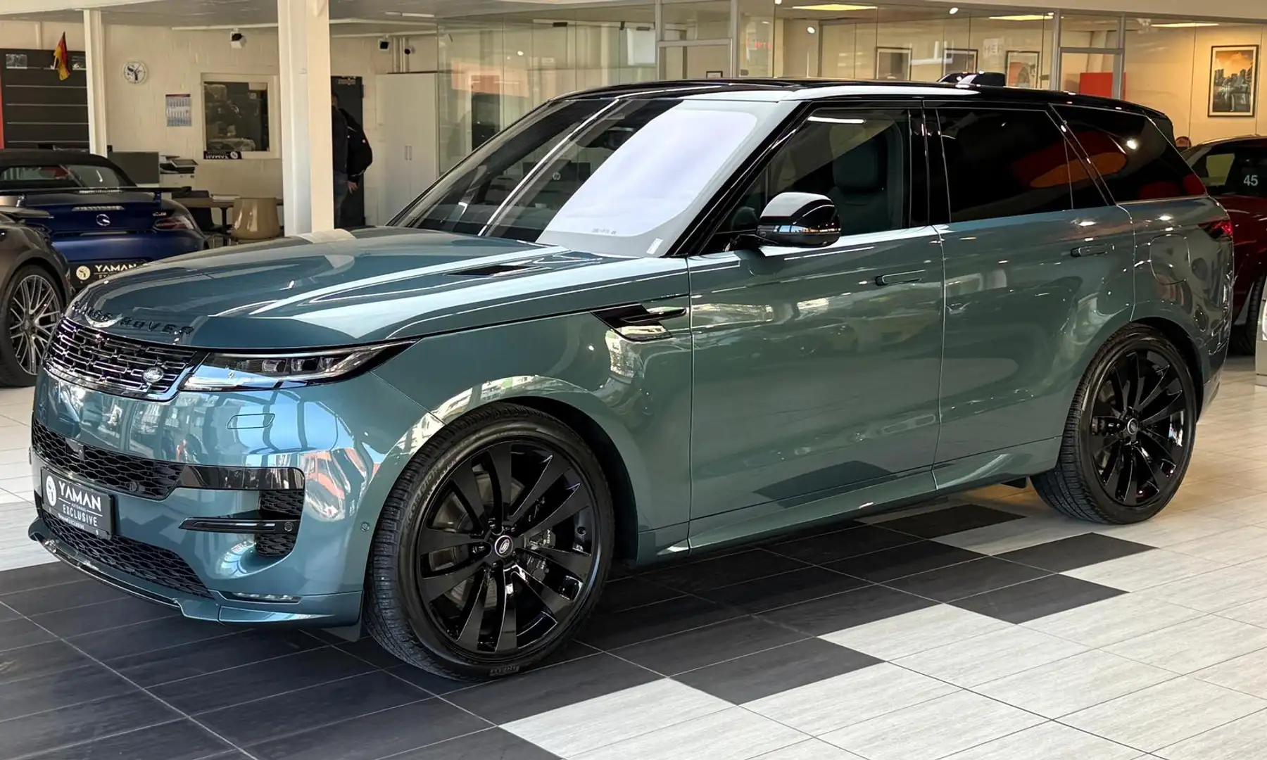 Land Rover Range Rover Sport P510e First Edition*Pano*HuD* Grün - 2
