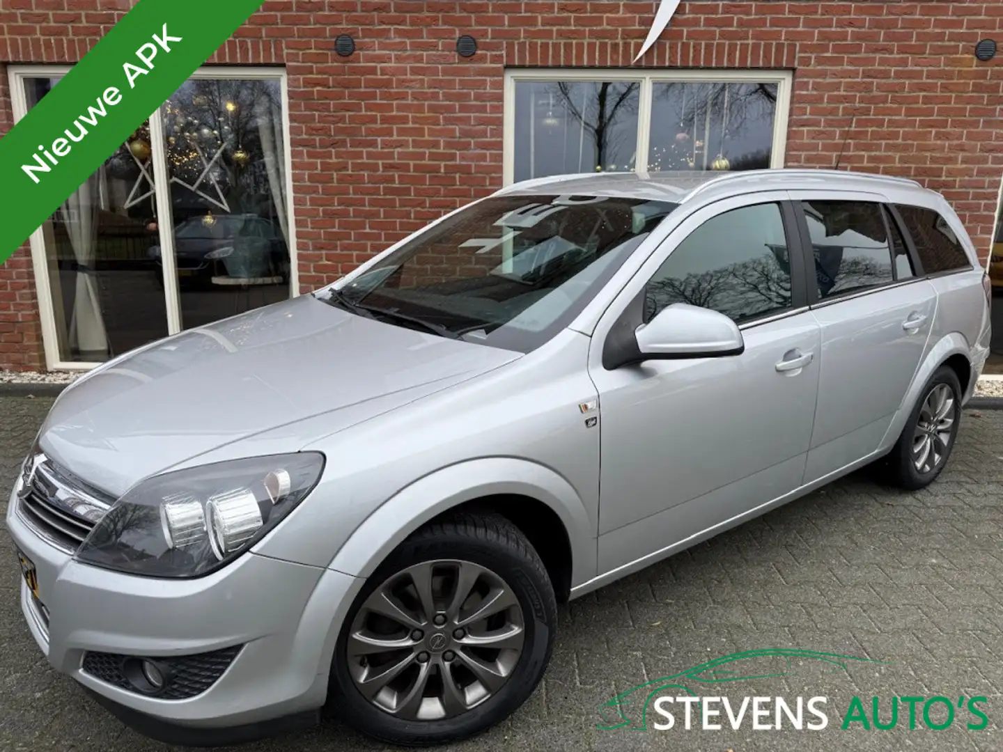 Opel Astra Wagon 1.6 111 y. Ed. NIEUWE APK / RIJDT GOED / TRE Grau - 1