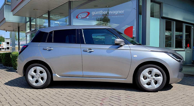 Suzuki Swift 1.2 Dualjet Hybrid MT Comfort — photo 2