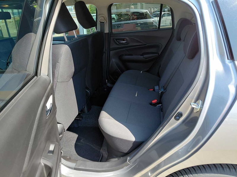 Suzuki Swift 1.2 Dualjet Hybrid MT Comfort — photo 9