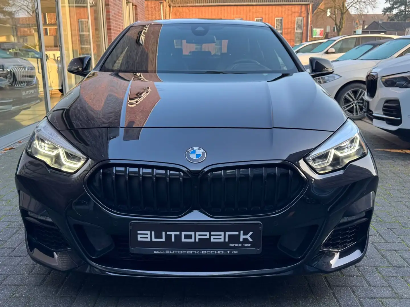 BMW 218i Gran Coupe M Sport Innovation RFK HiFi ACC Noir - 2