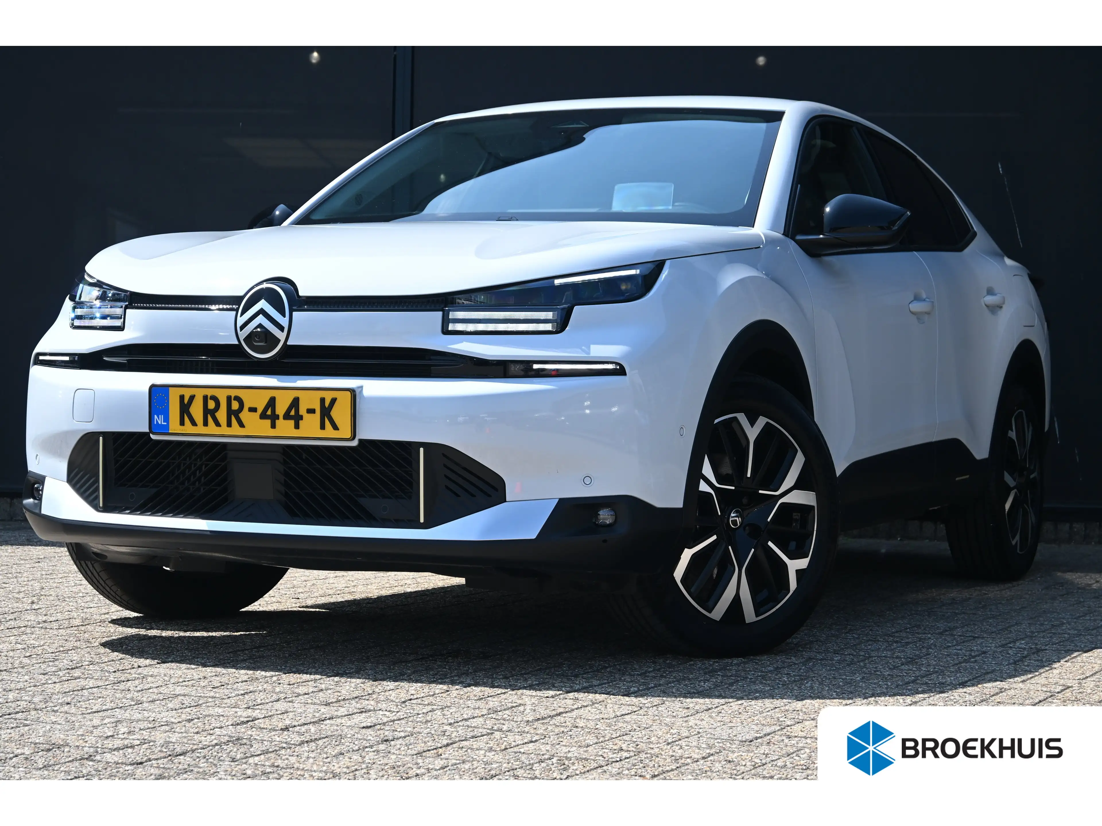 Citroen C4 X 1.2 Hybrid 145pk Max | Vol-Leder | Adaptive Cruise