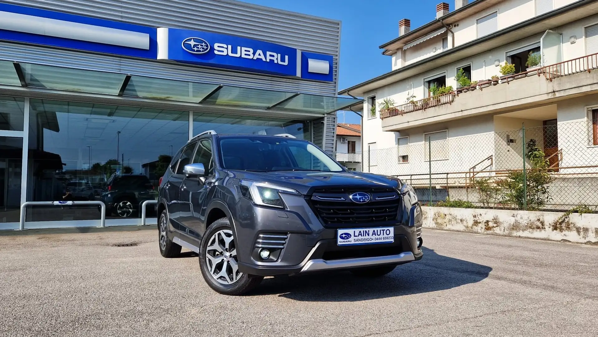 Subaru Forester 2.0i e-boxer Style lineartronic Grigio - 1