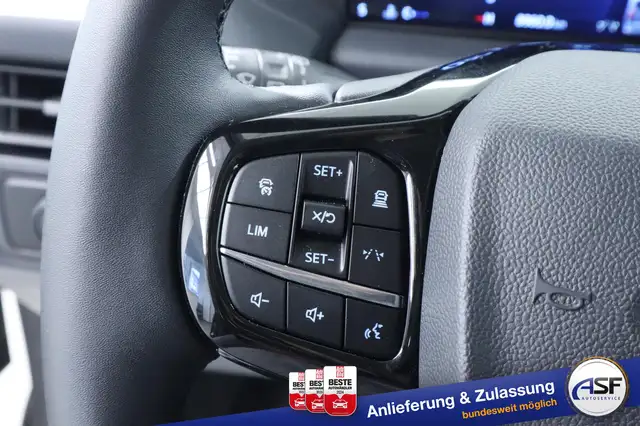 Ford Tourneo Custom view 25