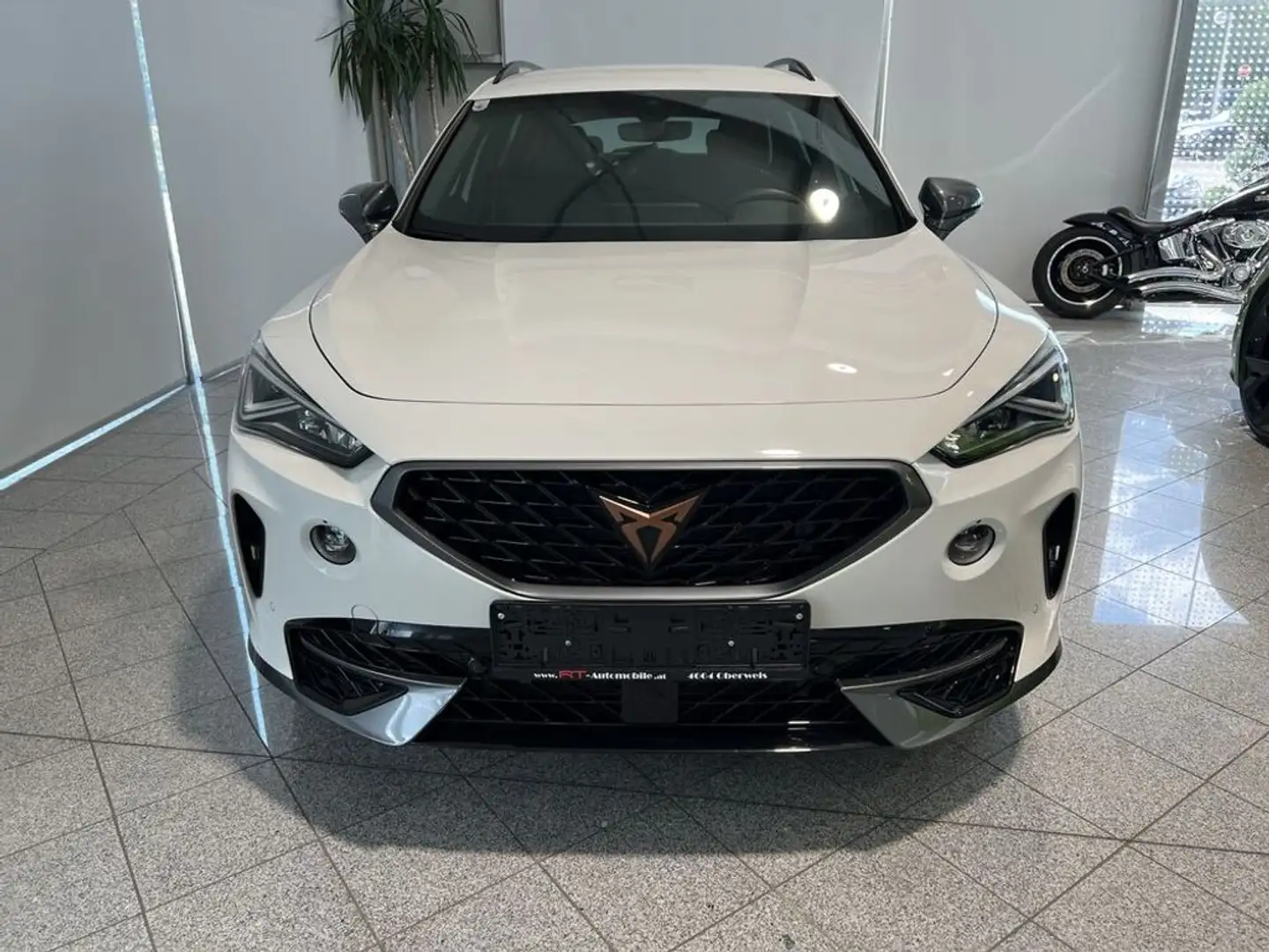 CUPRA Formentor 1.4 e-HYBRID Weiß - 2