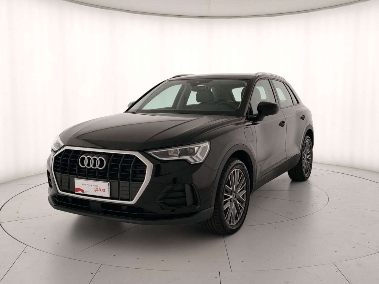 Audi Q3 45 1.4 tfsi e business s-tronic
