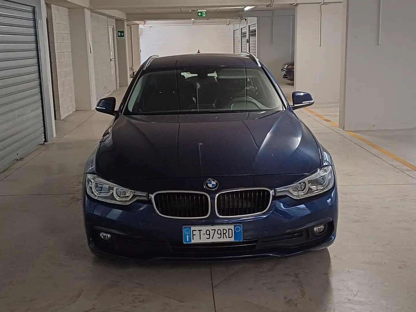 BMW 316 Serie 3 F31Touring 316d Touring Business Advantage Blau - 1