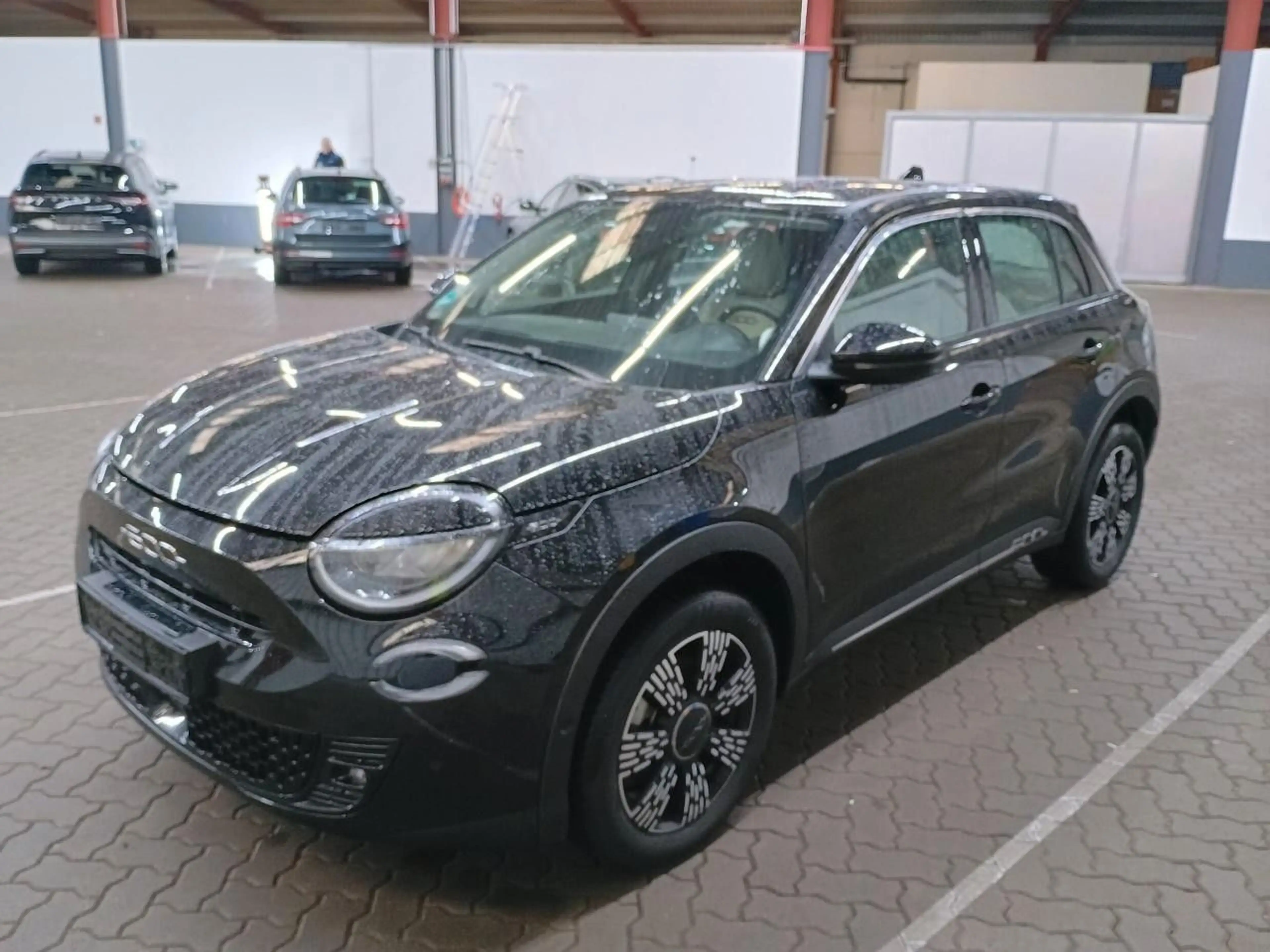 Fiat 600 1.2 Hybrid T3 — photo 2