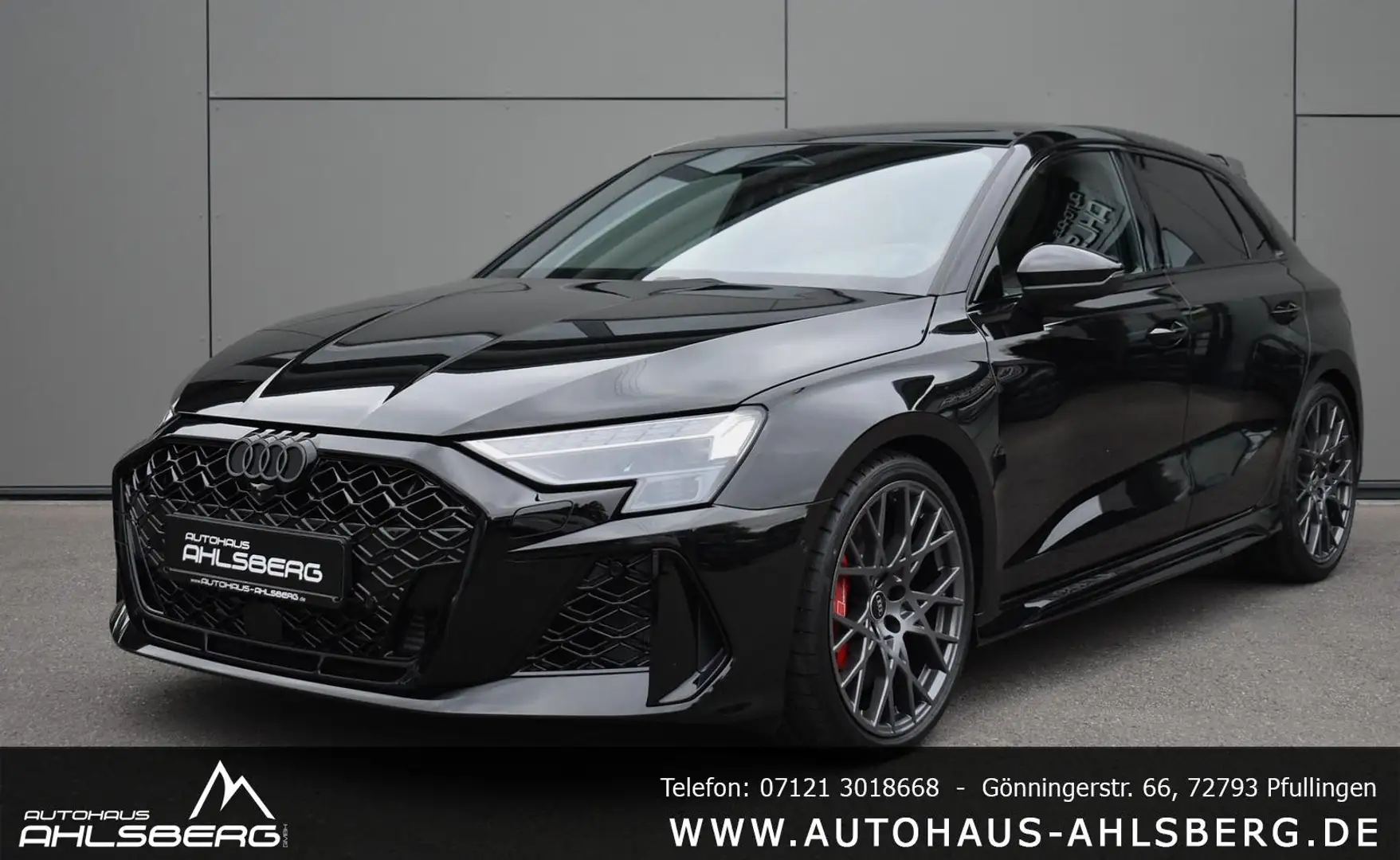 Audi RS3 KERAMIK/V-MAX/ 360°/SCHALEN/HIFI/HUD/PANO/SAGA Schwarz - 1