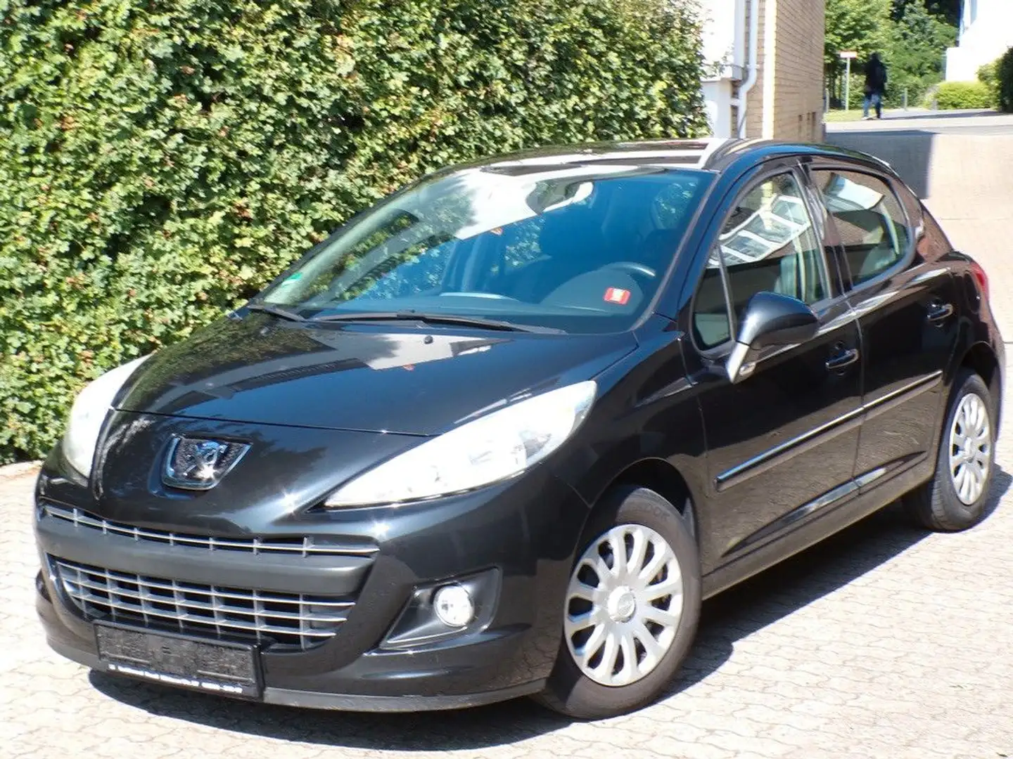 Peugeot 207 Tendance/Klima/4.türig/Sportsitze Noir - 1