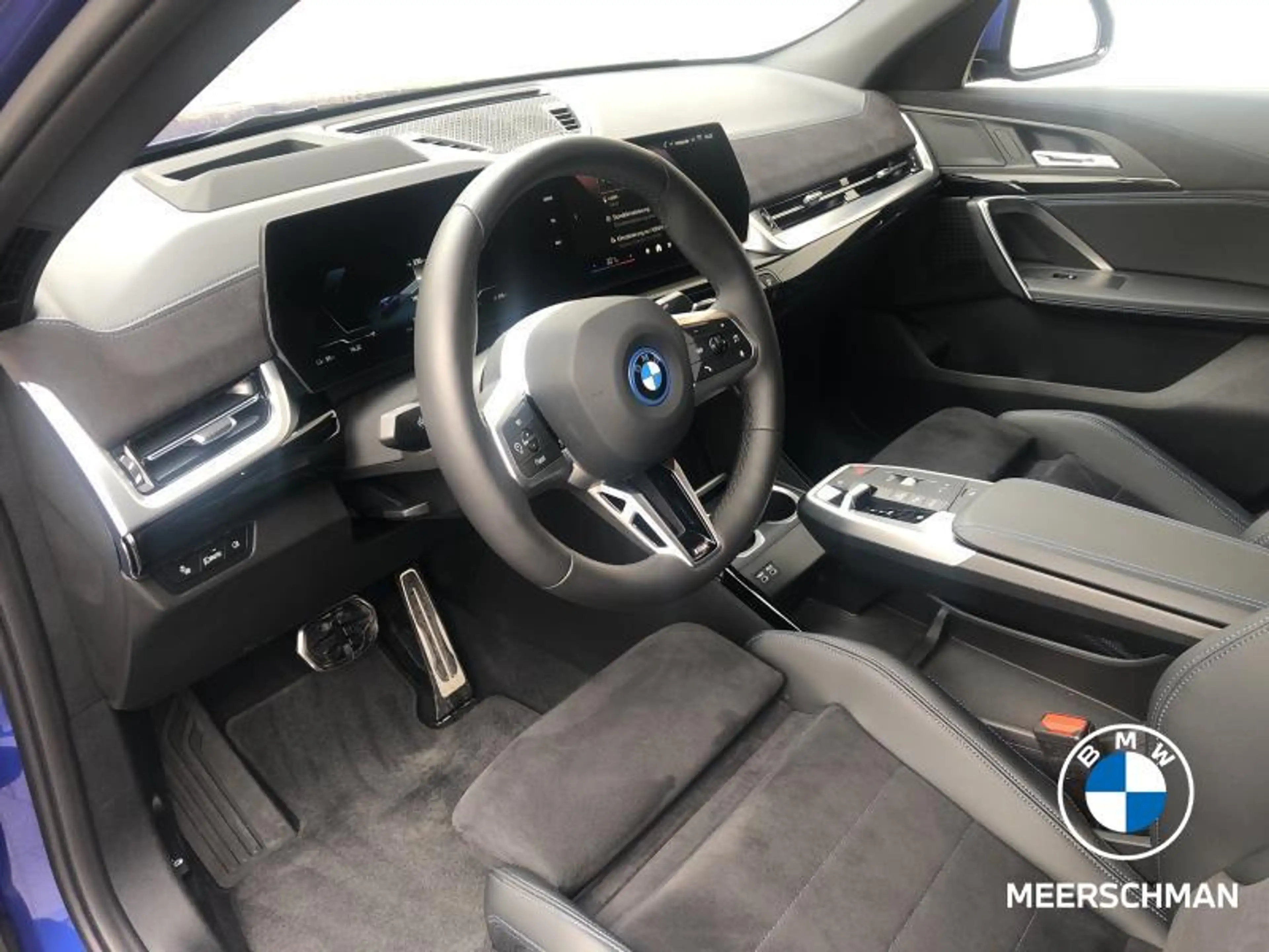 BMW iX2 Msportpro 20 — photo 5