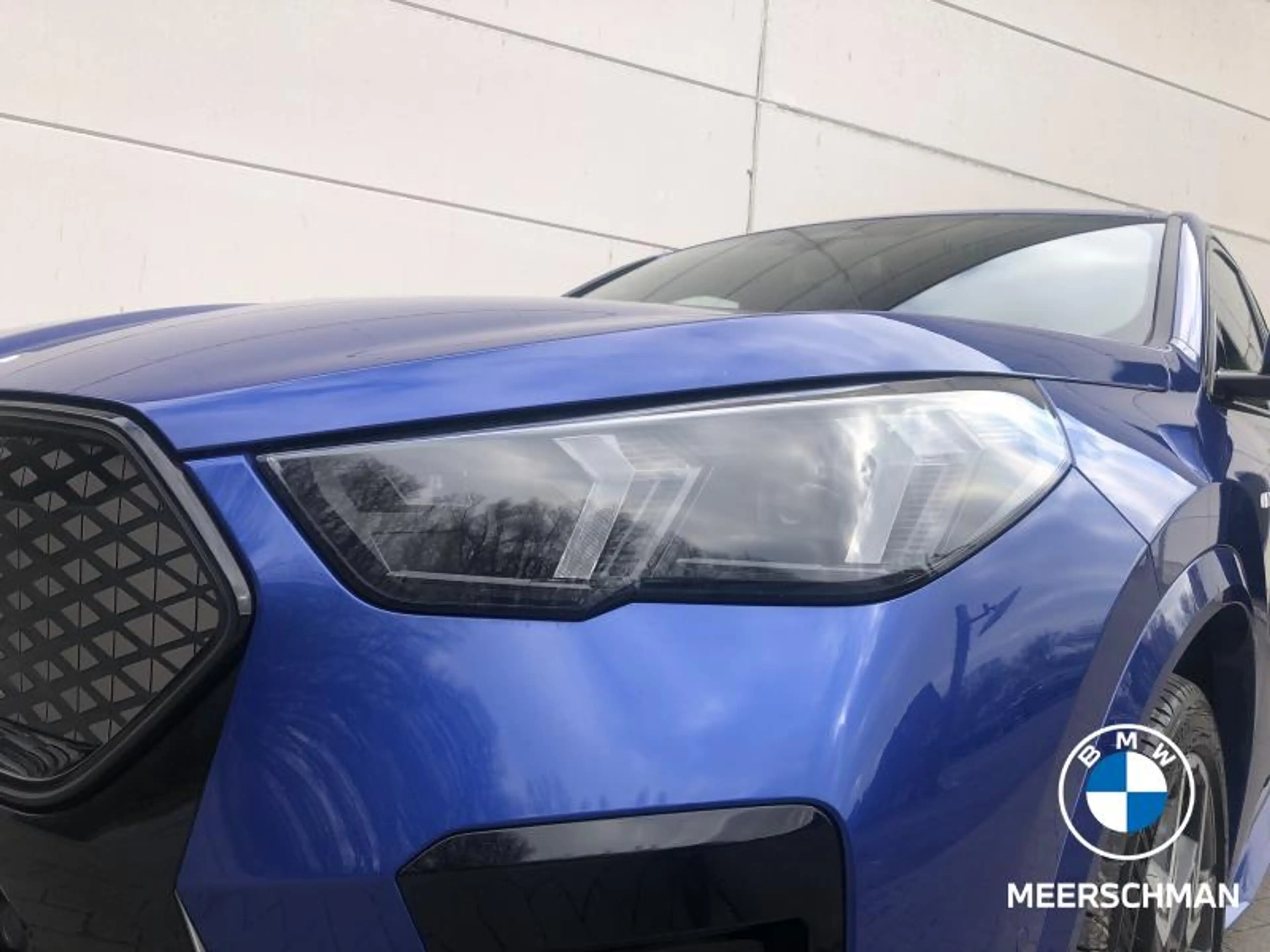 BMW iX2 Msportpro 20 — photo 7
