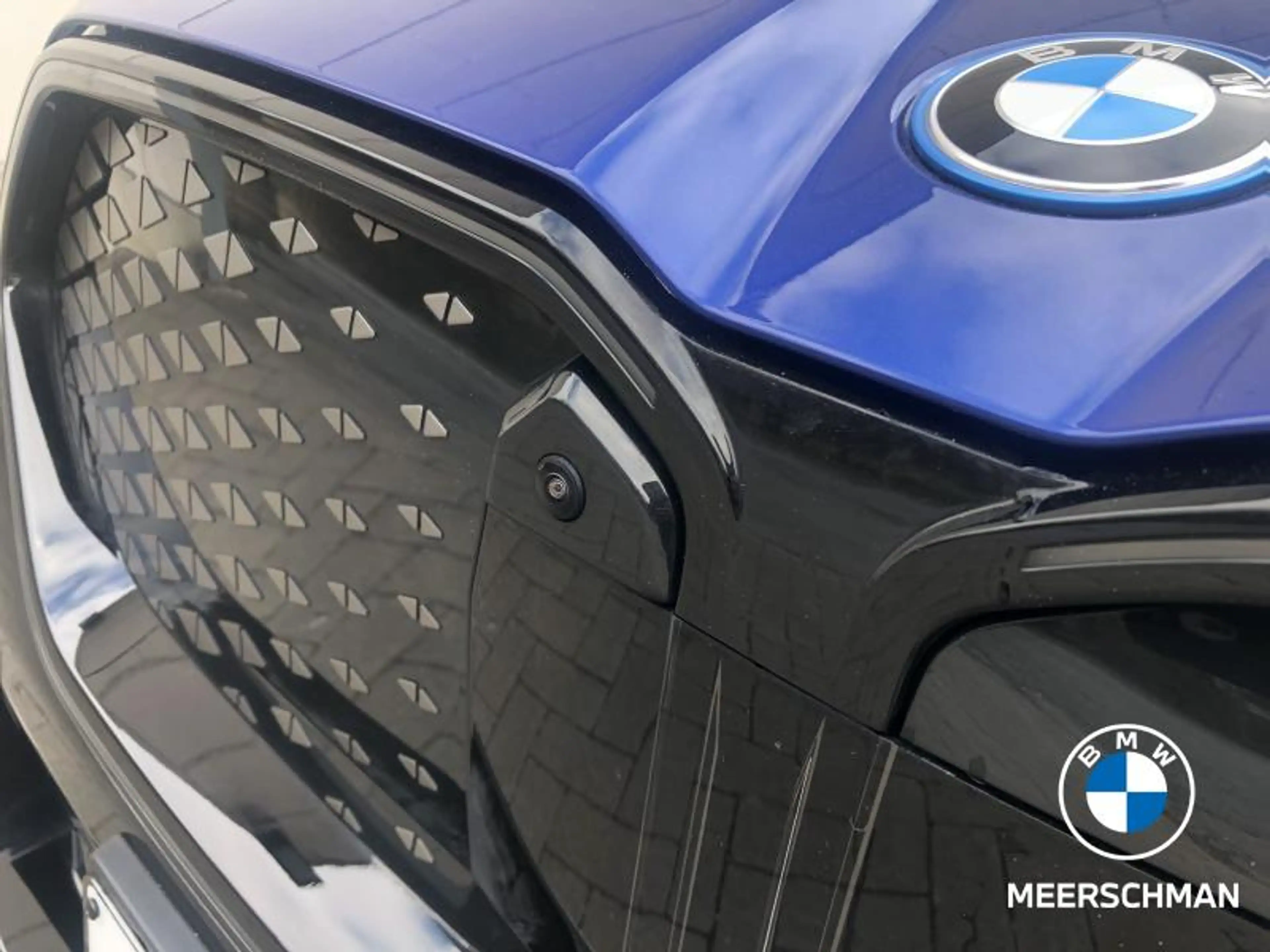 BMW iX2 Msportpro 20 — photo 11