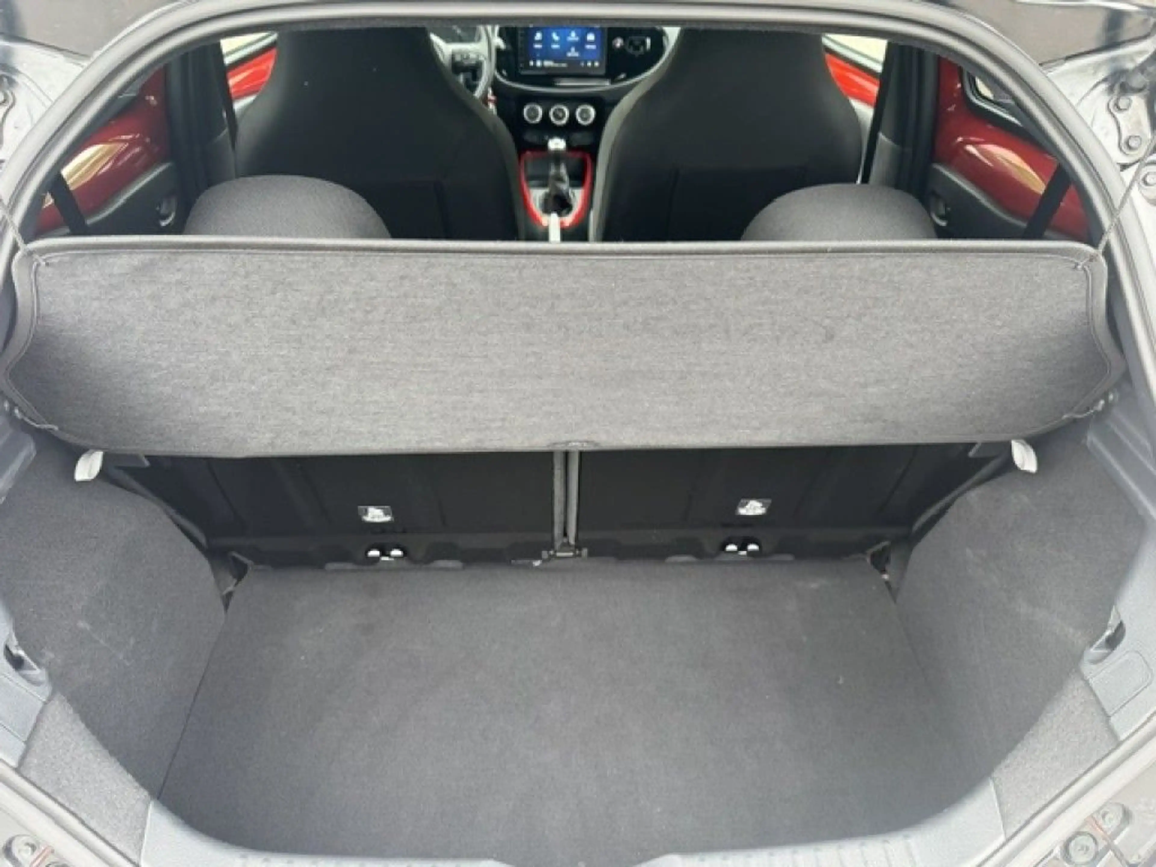 Toyota Aygo X Teamplayer Jahreswagen — photo 11