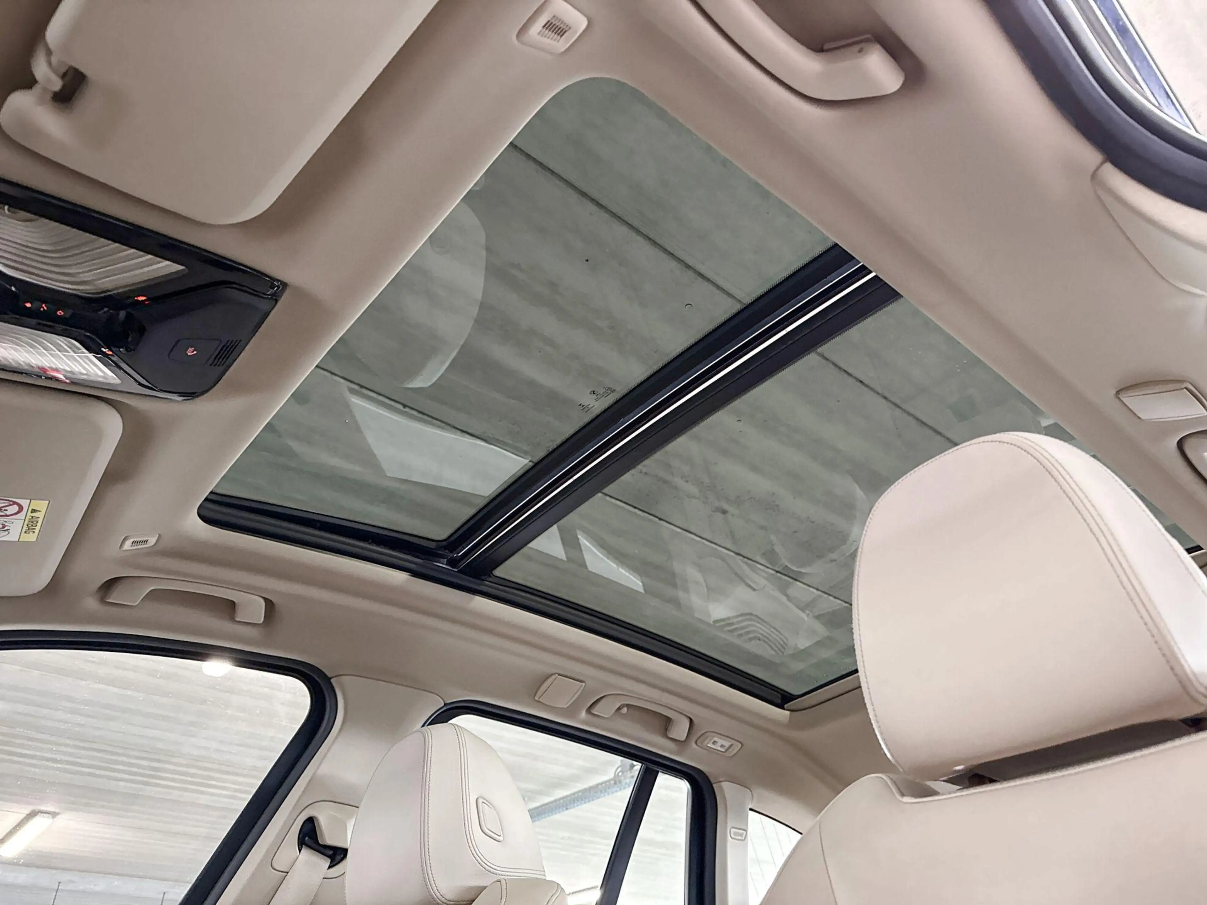 BMW iX3 High Executive 80 kWh — photo 11