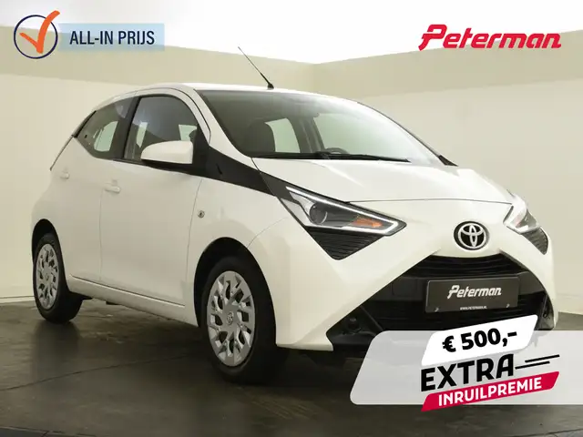 Toyota Aygo 1.0 VVT-i x-play | Carplay | Camera | Automaat |