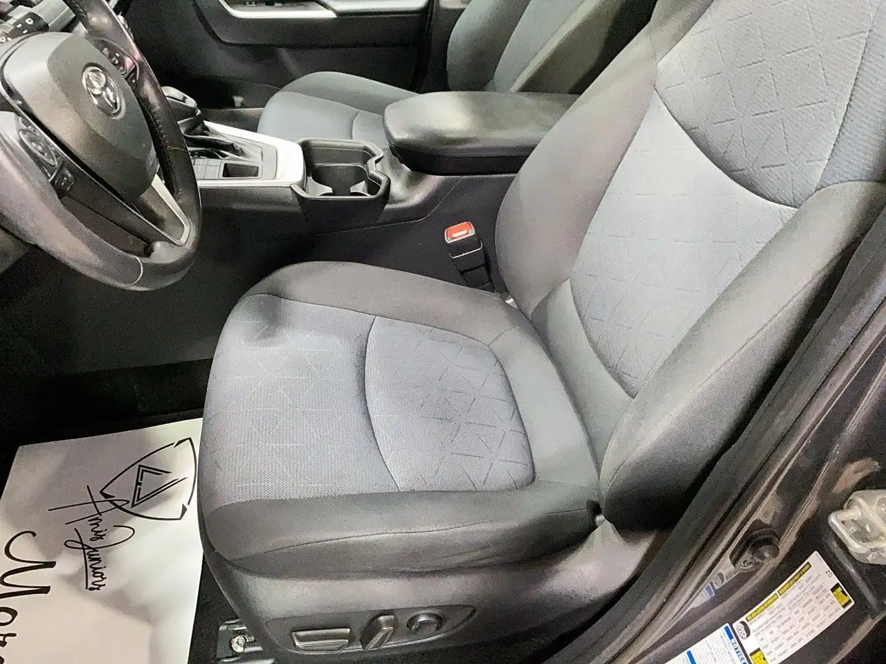Toyota RAV 4 photo Toyota RAV 4