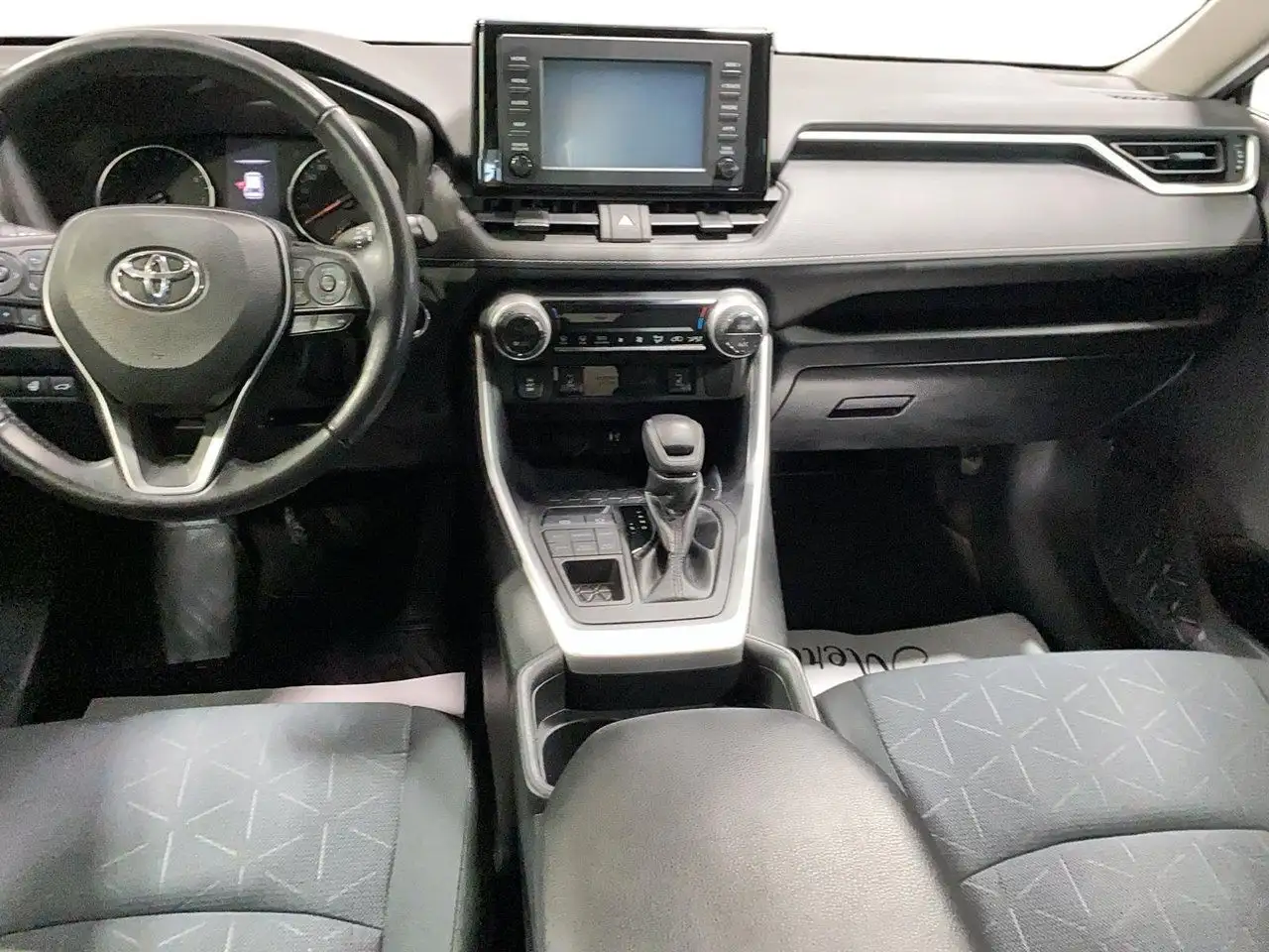 Toyota RAV 4 photo Toyota RAV 4