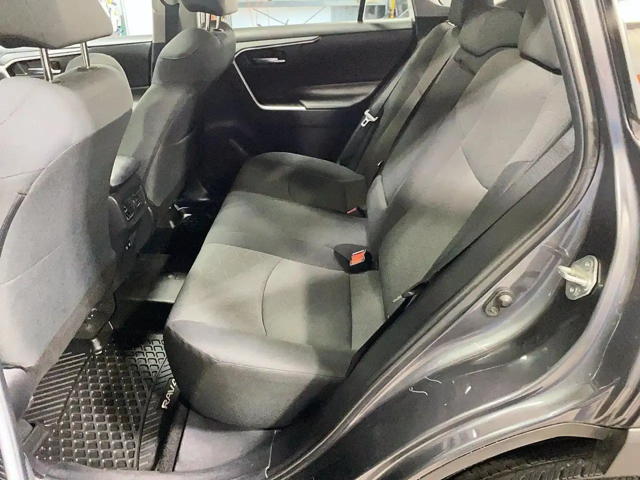 Toyota RAV 4 photo Toyota RAV 4