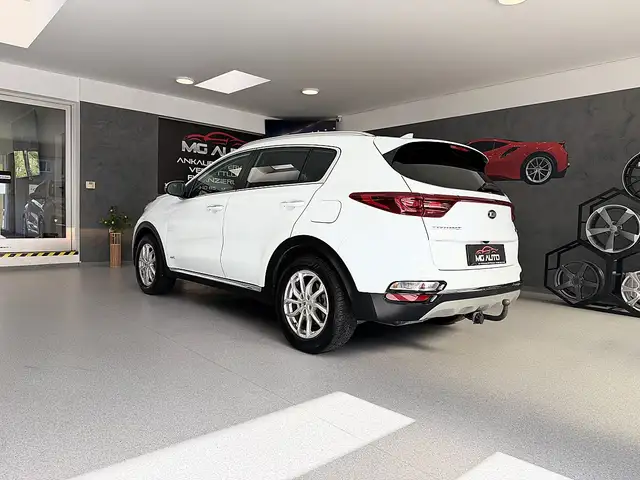Kia Sportage view 5
