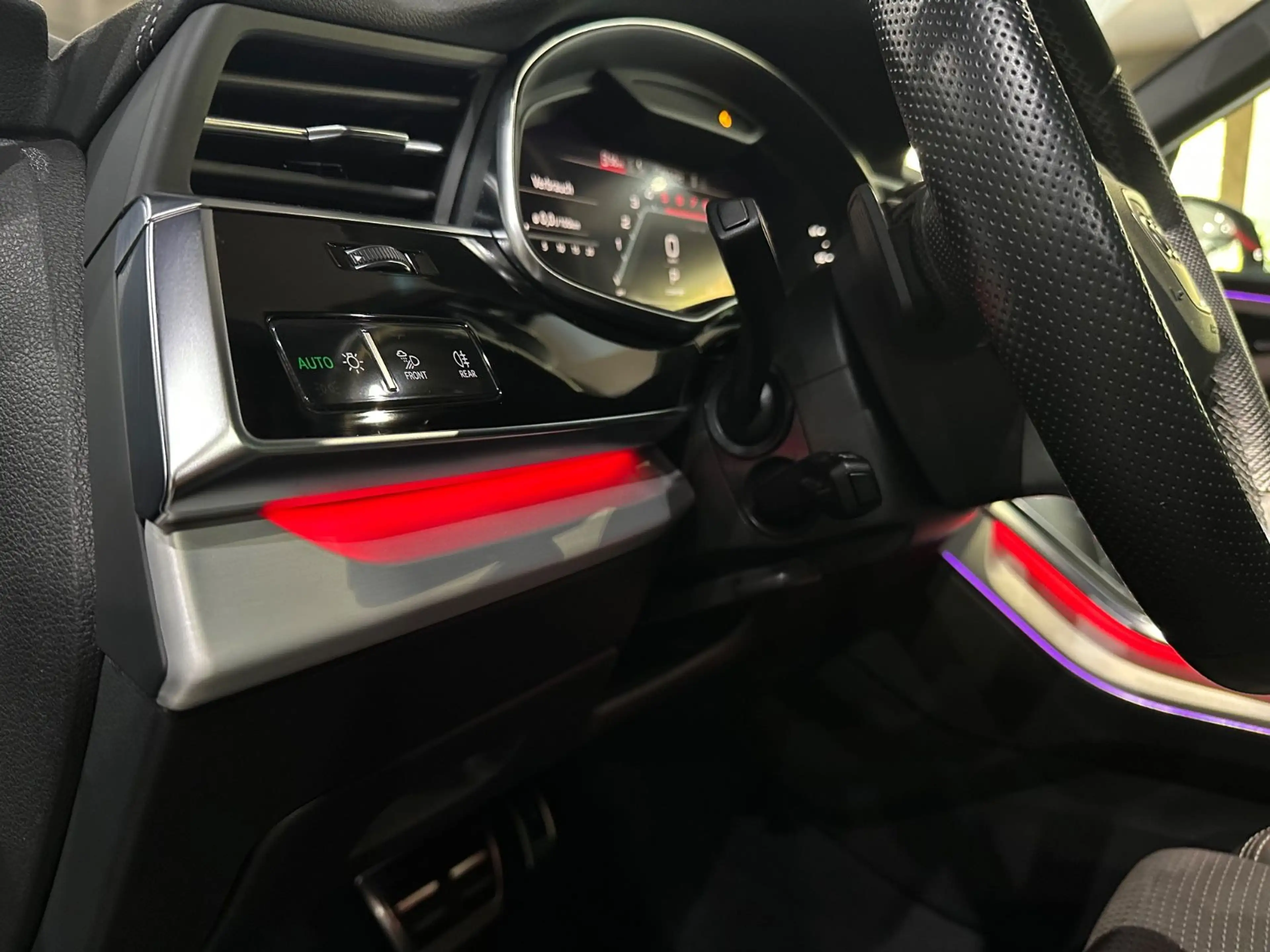 Audi SQ7 quattro /Soft-Close /Panorama /B&O /ACC /1HA — photo 12