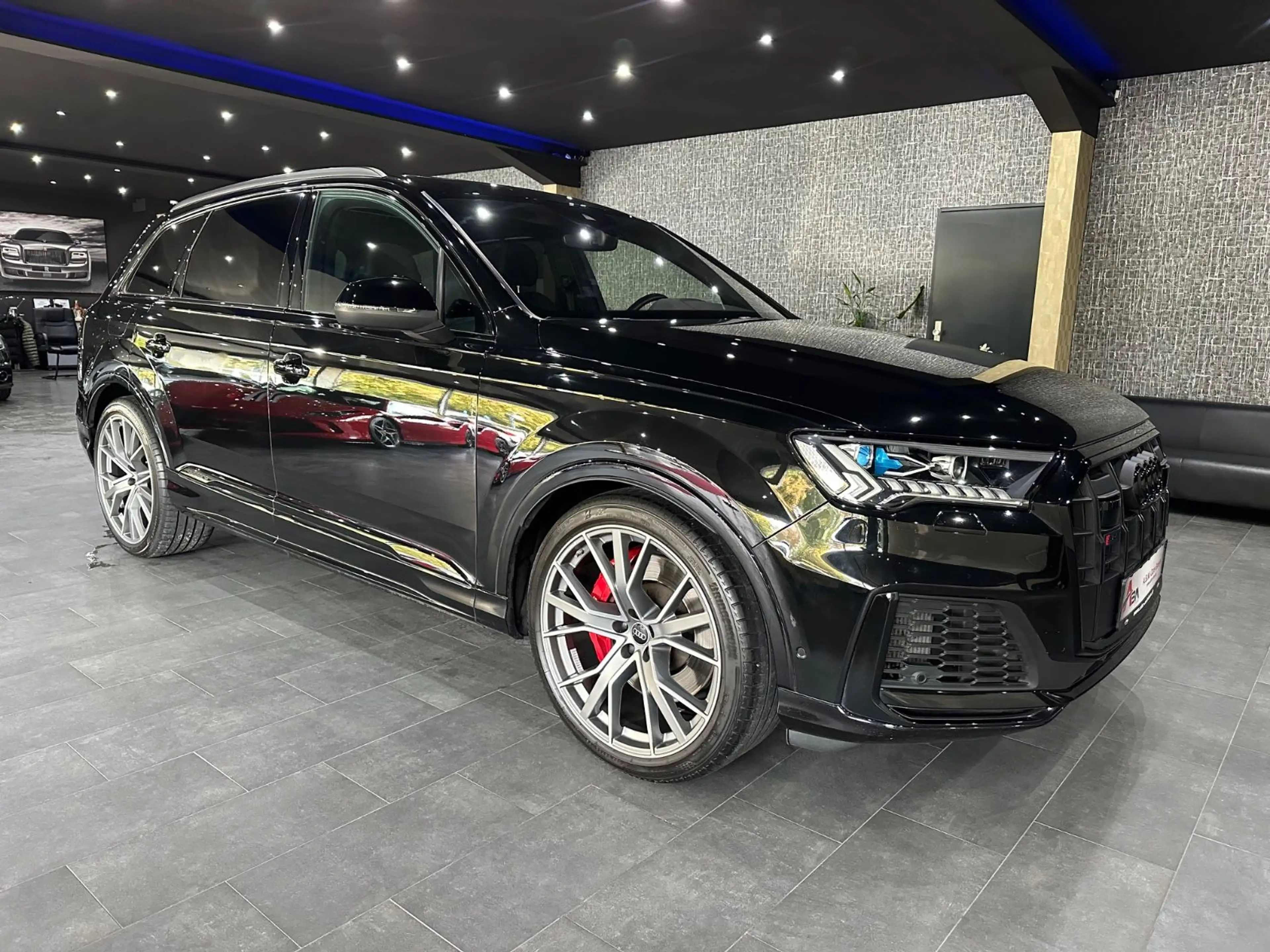 Audi SQ7 quattro /Soft-Close /Panorama /B&O /ACC /1HA — photo 3