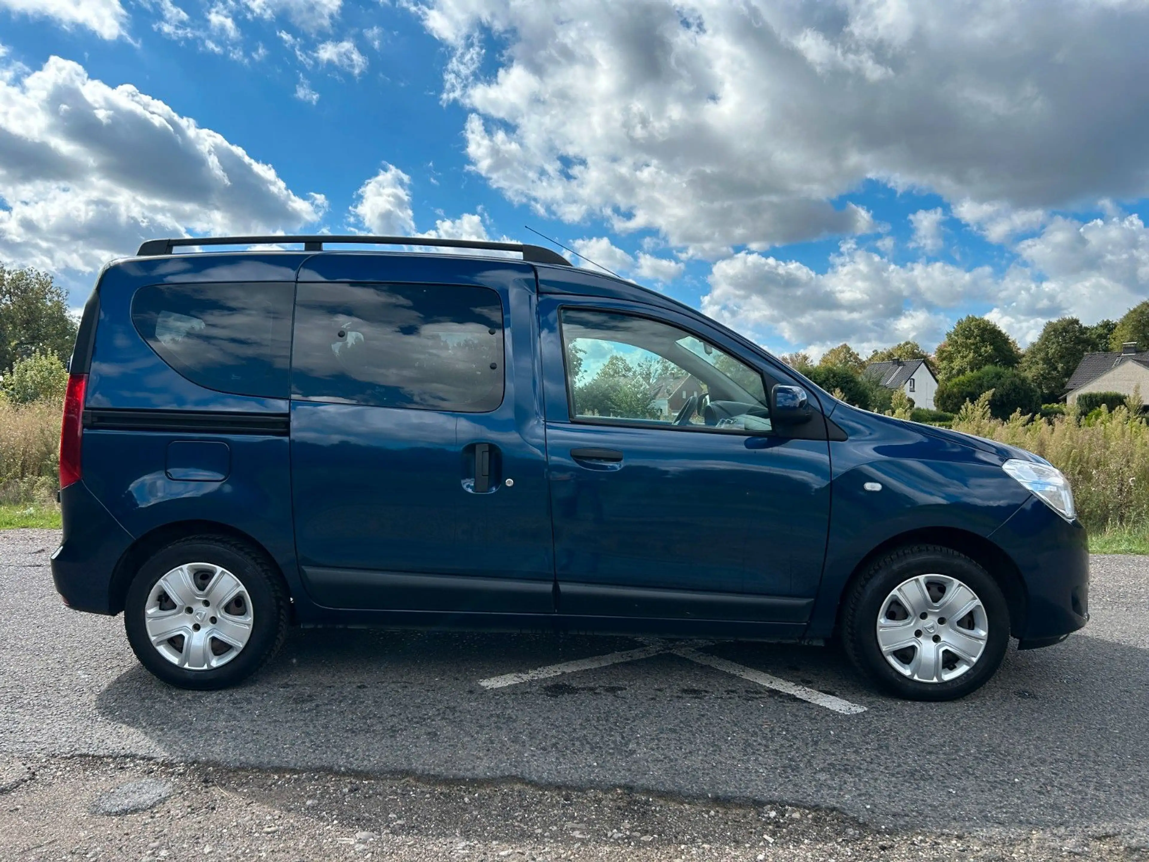Dacia Dokker Laureate 1.6 LPG Klima Navi Kamera — photo 6
