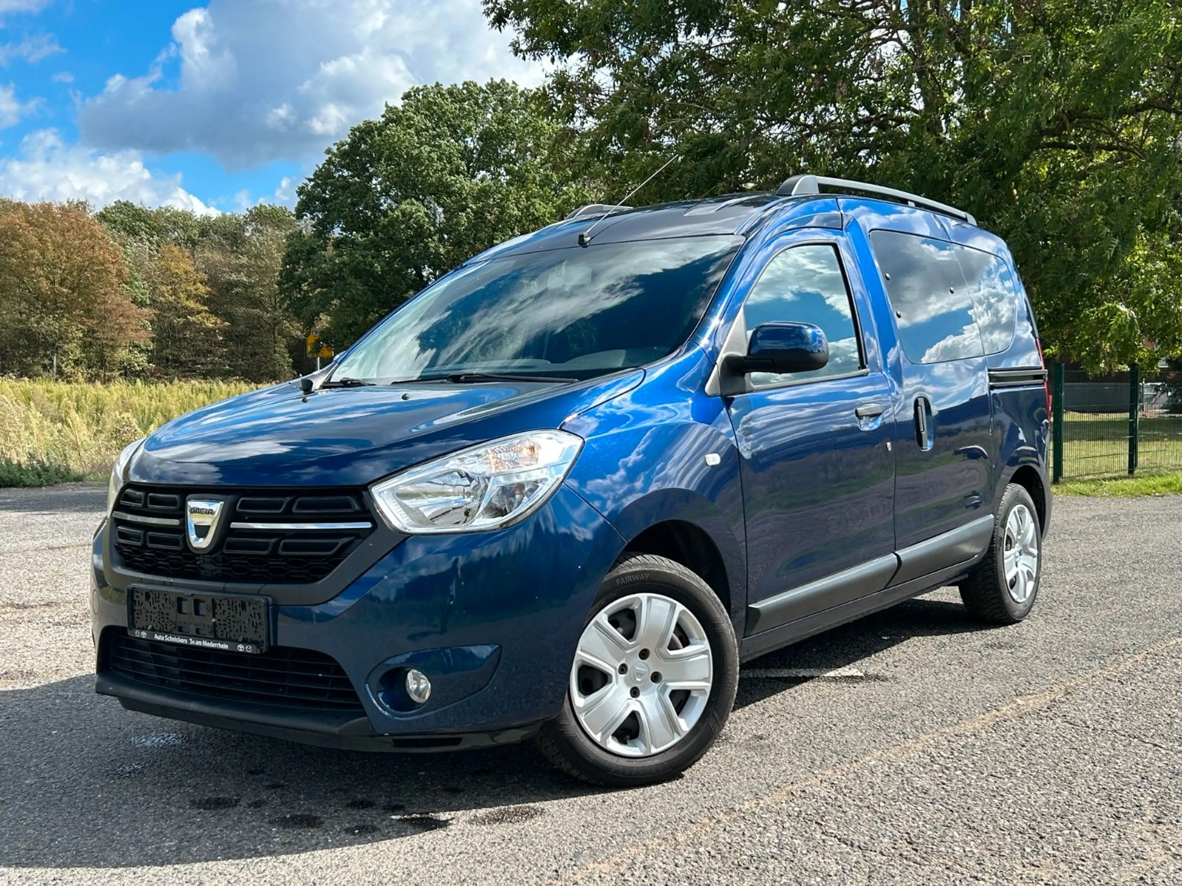Dacia Dokker Laureate 1.6 LPG Klima Navi Kamera