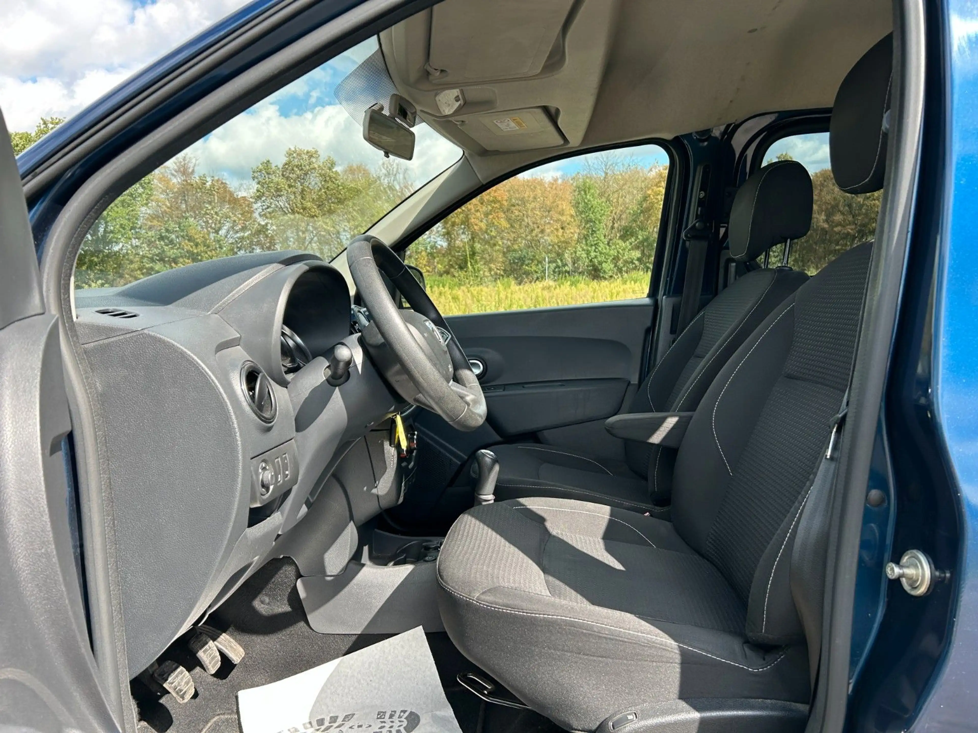 Dacia Dokker Laureate 1.6 LPG Klima Navi Kamera — photo 15