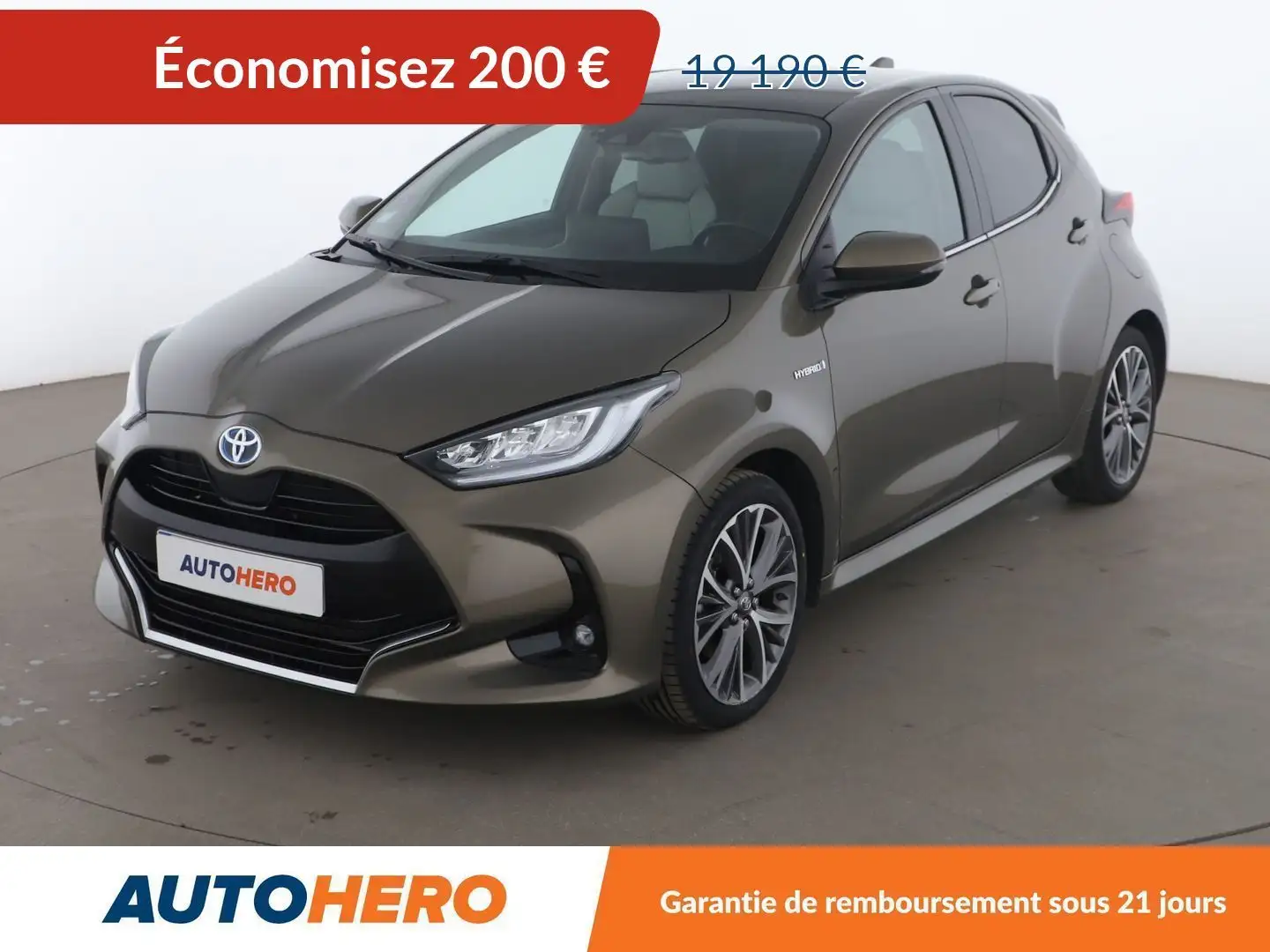 Toyota Yaris 1.5 Hybride Iconic Szary - 1